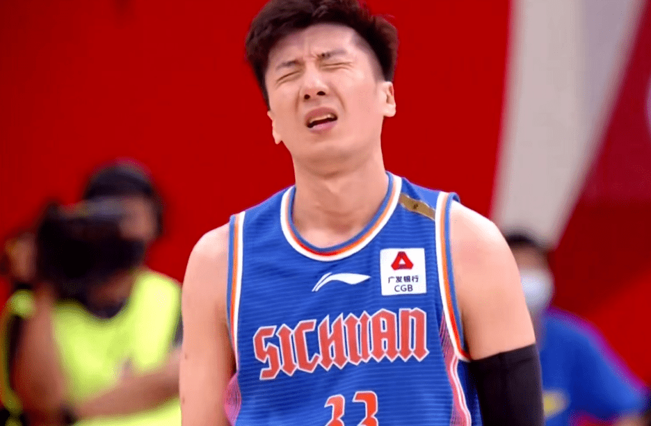 爱游戏-关于冲刺阶段体能课后，波尔图遗憾出局备战NBA总决赛，目标明确，球队文化再被提及的信息-爱游戏