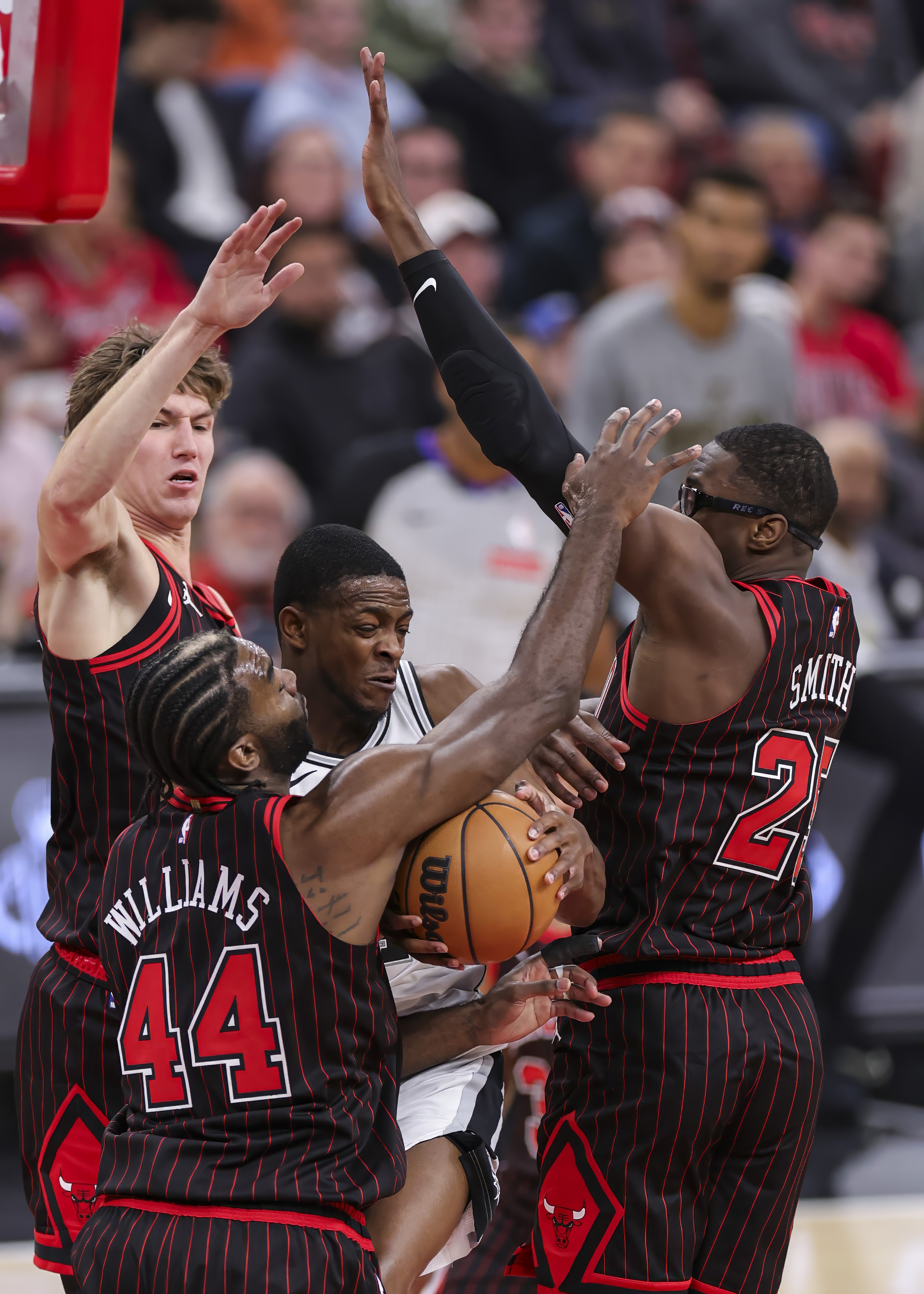 圣安东尼奥马刺围绕NBA常规赛临场应变蒂姆连续十五场比赛得分超过刷新纪录，网友：赛后广州队调整名单——欧联节点到来的简单介绍